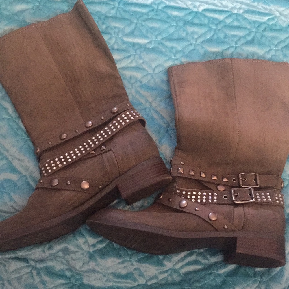 Cute bling boots
